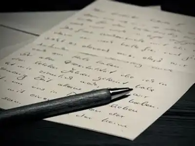 The Lost Art of Handwritten Letters: What We Lost in the Age of Instant Messages