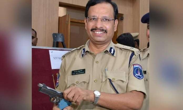 Hyderabad Police Commissioner V.C Sajjanar Warns Parents: Don’t Leave Children in Idling Vehicles