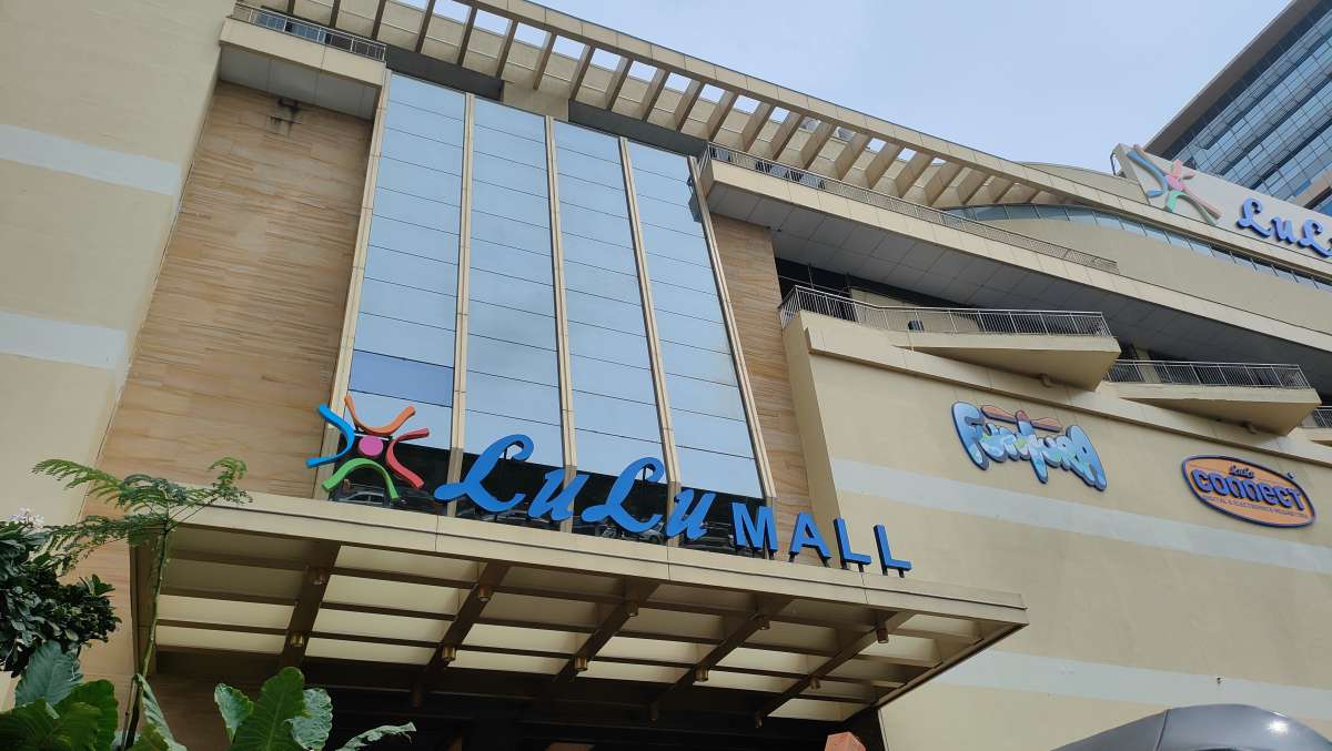 Man with Licensed Gun Enters Lulu Mall Hyderabad Undetected, Police Probe Security Lapse