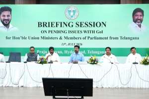 Telangana CM Urges MPs to Unite for State’s Pending Demands Ahead of Parliament Session