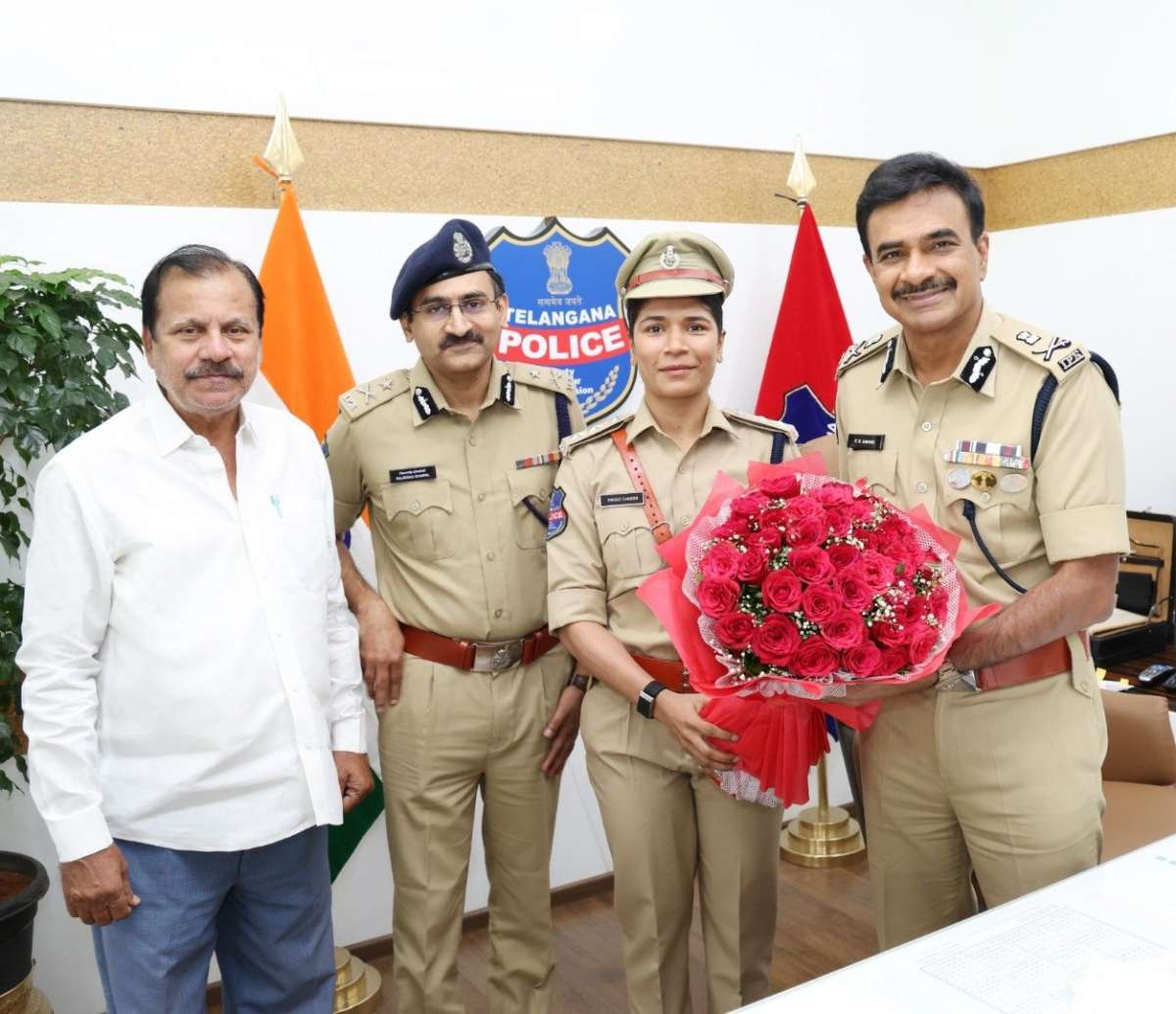 Telangana DGP Meets International Boxing Champion Nikhat Zareen, Lauds Her Achievements
