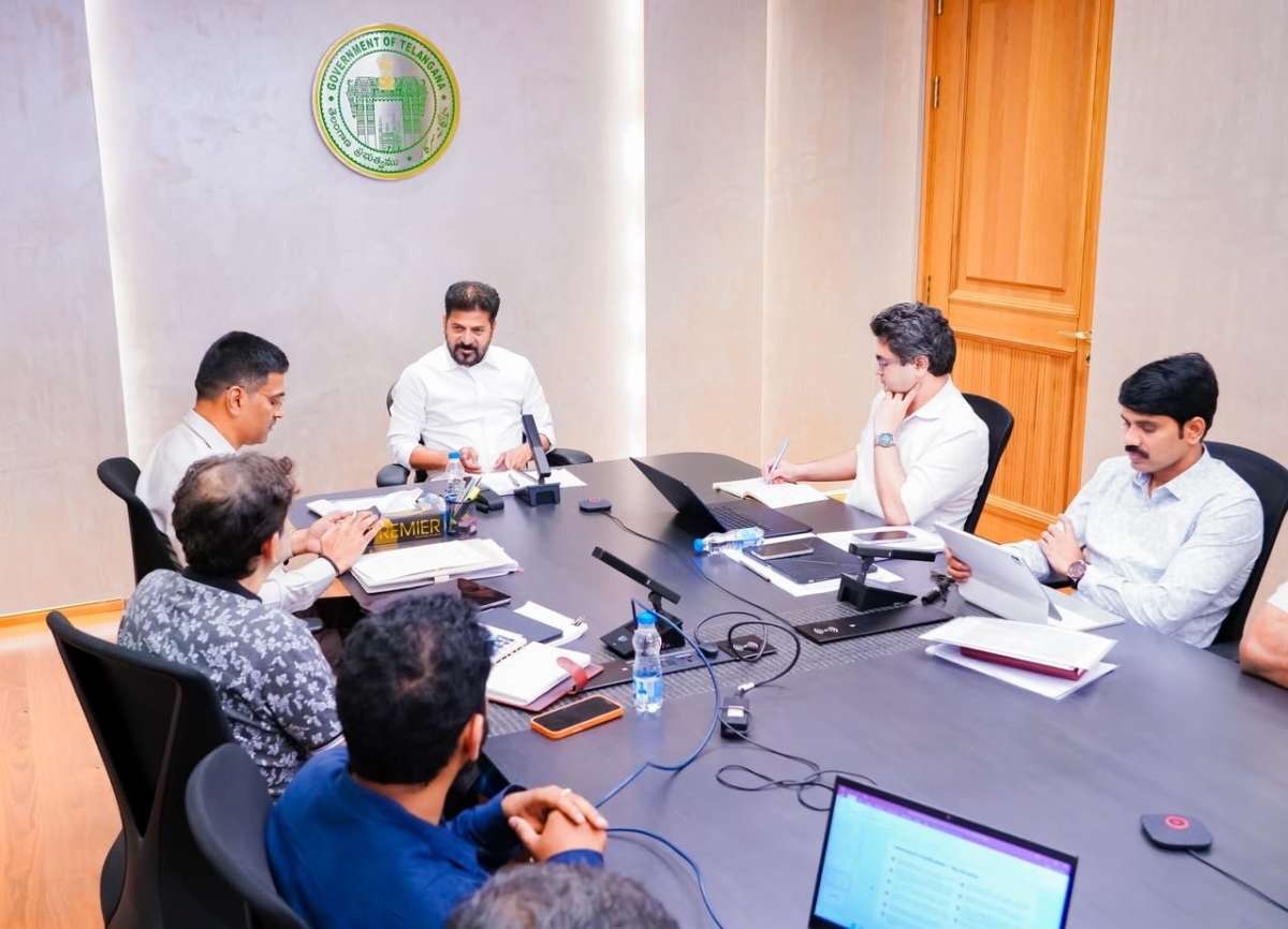 CM Revanth Reddy Sets December 2026 Deadline for Hyderabad Radial Road-1 Completion