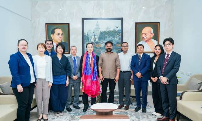 CM Revanth Reddy Invites Singapore to Invest Telangana Summit at Bharat Future City