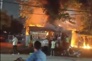 Major Fire After Cylinder Blast at Manikonda Shop Near BRC Apartments, No Casualties