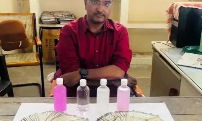 ACB Catches TGSPDCL Assistant Engineer Pandala Sandhaya Rakesh Accepting ₹1.2 Lakh Bribe in Hyderabad