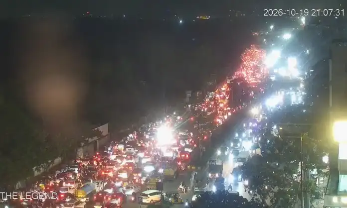 Avoid Mehdipatnam Jams: PVNR Expressway Pillar 37 Road Work Brings Diversions Till Oct 22